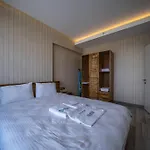 Allure Towers 200
