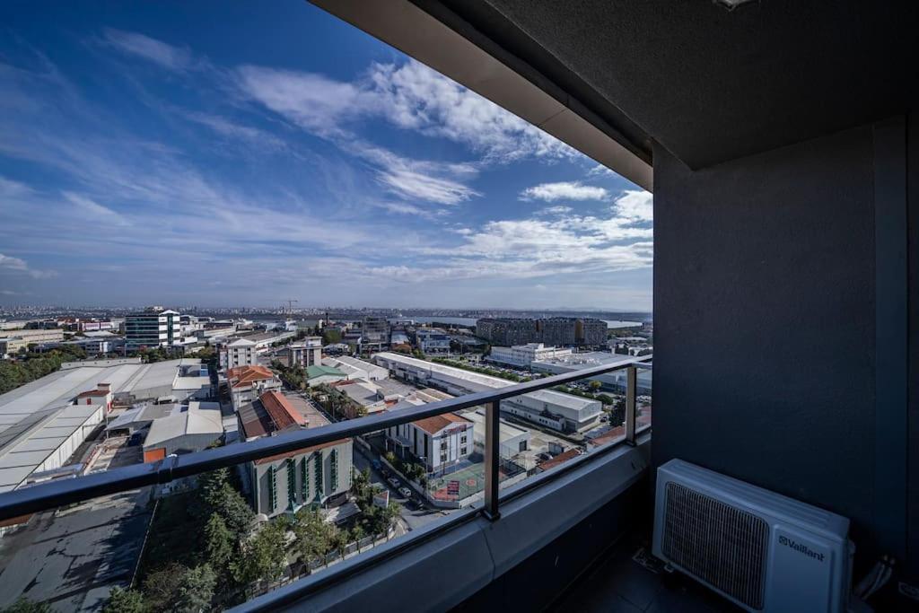 Allure Towers 200